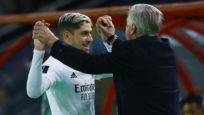 Pemain Real Madrid Federico Valverde memastikan pelatih veteran Carlo Ancelotti tidak akan pensiun dini di akhir musim ini usai mencetak gol ke-10 musim ini.