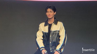 img-title Kejutan Manis dan Romantis Win Metawin di Fan Meeting Jakarta