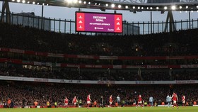 Kontroversi Wasit VAR: Kesalahan Fatal Bikin Arsenal Rugi Besar