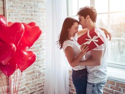 Halo Suami, Ini Rekomendasi Hadiah Valentine untuk Istri