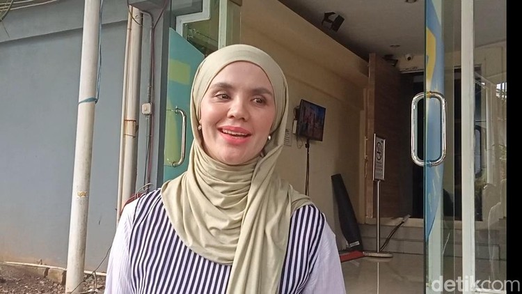indra bekti Aldila Jelita, istri Indra Bekti saat ditemui di kawasan Jakarta Selatan.