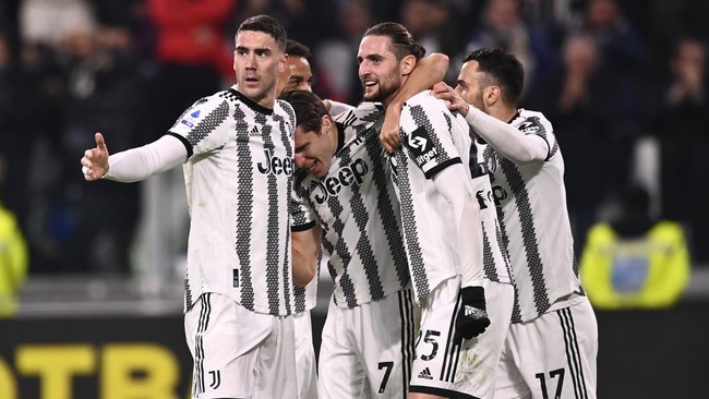 Sevilla unggul lebih dulu di babak pertama tepatnya di menit ke-26, Juventus sendiri baru berhasil menyamakan skor 1-1 saat injury time yakni di menit 90+7.