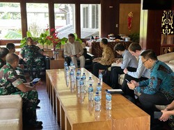 Diplomat Selandia Baru Tawarkan Bantuan Cari Pilot Susi Air
