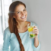 6 Minuman Detoks yang Dapat Empaskan Perut Buncit Ini Paling Cocok Diminum Saat Pagi Hari, Yuk Jadikan Kebiasaan!