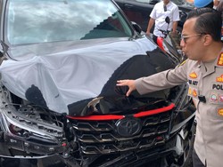 Sopir Fortuner Ngamuk Rusak Brio di Jaksel, Polisi: Baru Lulus S1