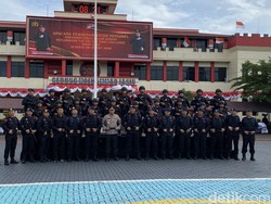 Polri Kirim 20 Anggota Brimob ke UAE SWAT Challenge, Target Tembus 5 Besar