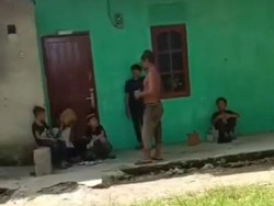 Heboh, Remaja di Medan Bongkar Kotak Infak Sambil Ngelem