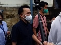 Datangi Polda Metro Jaya, Ruben Onsu Laporkan Oknum Pemfitnah Keluarga