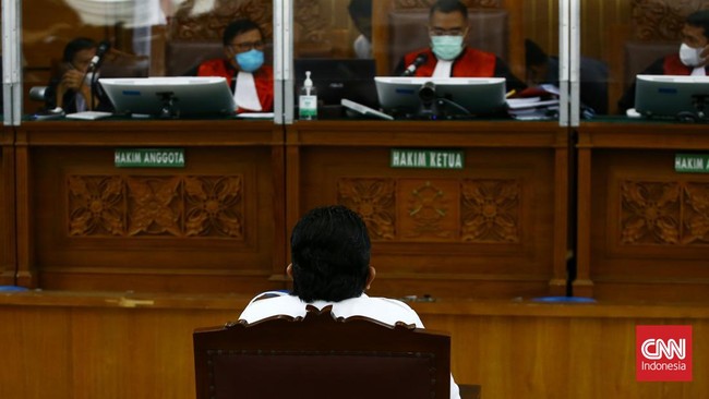 Hakim yang pernah menjatuhkan vonis mati Ferdy Sambo, Wahyu Iman Santoso, mendapat promosi menjadi Ketua PN Bandung.
