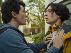 Menerka Kelanjutan Ezra Miller Setelah The Flash