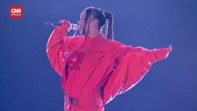 VIDEO: Rihanna Goyang Panggung Super Bowl 2023 Sembari Hamil