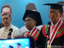 UIN Jogja Beri Gelar Doktor Kehormatan ke 2 Tokoh Muslim dan 1 Kardinal