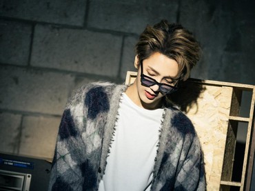 Lirik Lagu Together - YESUNG