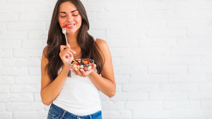 img-title Nggak Takut Makin Gendut, Ini Ide Camilan Sehat yang Bisa Kamu Konsumsi Saat Diet