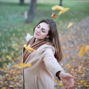 Jangan 'Terlalu' Panik Kalau Masih Single, Ini '11 Privilege' dan Pemikiran yang Akan Menjadikanmu Si Single Happy!