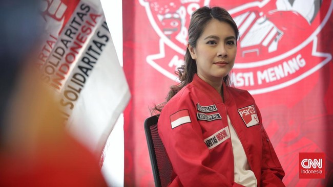 Anggota Dewan Pembina PSI Isyana Bagoes Oka menyambut baik jika Presiden Jokowi ingin bergabung menjadi kader partainya