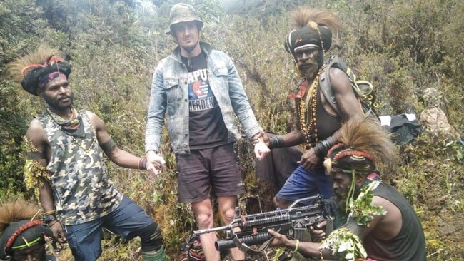 RNZ melaporkan pemerintah Selandia Baru mungkin bisa membantu negosiasi Indonesia dengan OPM menyusul penyanderaan terhadap Pilot Susi Air Phillip Mehrtens.