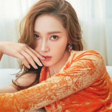 img-title Kejutkan Fans, Jessica Jung Isyaratkan Akan Comeback di Paruh Pertama Tahun Ini!