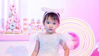 7 Potret Ulang Tahun Claire Anak Shandy Aulia, Cantik Bak Princess dengan Gaun Putih