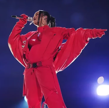 Manggung di Pesta Crazy Rich India, Rihanna Kantongi Bayaran Rp99 Miliar