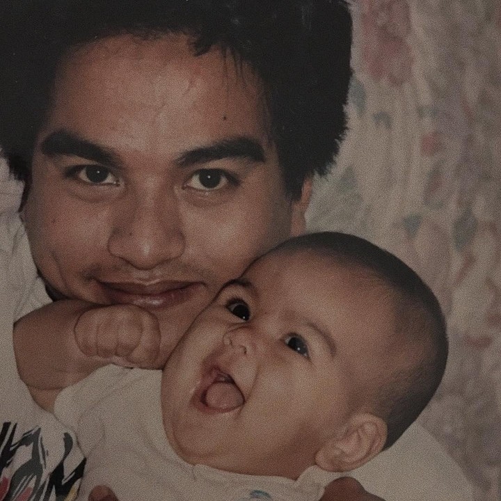 <p>Eva Celia merupakan anak musisi Indra Lesmana dari pernikahannya dengan aktris Sophia Latjuba pada 1992 silam. Sejak bayi, Eva terlihat cantik dan menggemaskan. (Foto: Instagram @evacelia)</p>