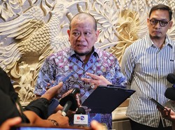 La Nyalla Buka Peluang Ratu Tisha dan Menpora Jadi Waketum PSSI