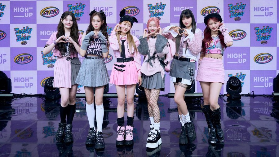 Lirik Lagu Teddy Bear - STAYC Lirik Lagu Teddy Bear - STAYC
