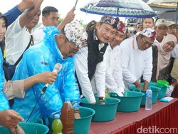 Mentan Praktikkan Cara Buat Biosaka di Lamongan, Seperti Apa?