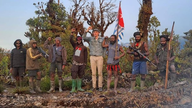 Juru bicara Kementerian Luar Negeri dan Perdagangan Selandia Baru mengupayakan cara damai dan aman untuk pembebasan pilot Susi Air, Philip Mehrtens.