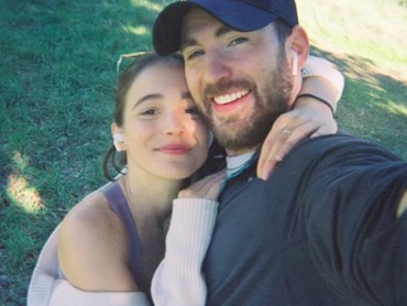 Baru Nikah, Chris Evans Blak-blakan Ngaku Pernah Bohongi Alba Baptista