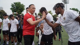 Momen Haru Iwan Bule Pamit ke STY dan Pemain Timnas Indonesia U-20