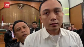 VIDEO: Ricky Rizal Berkomentar Soal Vonis 13 Tahun Penjara