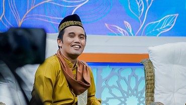 Parodikan Sunhaji Penjual Es Teh, Ustaz Maulana Sampaikan Ceramah soal Menghina