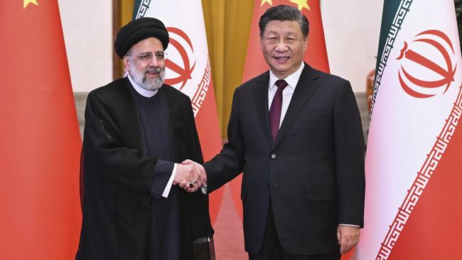 Balas Lawatan Presiden Raisi, Xi Akan ke Iran Perdana Sejak 2016