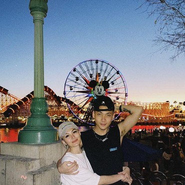 Pacaran Beda Agama, Intip 7 Potret Agnez Mo & Adam yang Makin Mesra