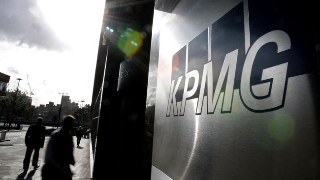 Firma akuntansi global KPMG melakukan PHK terhadap 700 orang atau setara 2 persen jumlah karyawannya di AS.