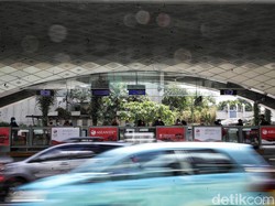 Anggaran Subsidi Angkutan Umum Turun Drastis, Indonesia Emas 2045 Cuma Mimpi?