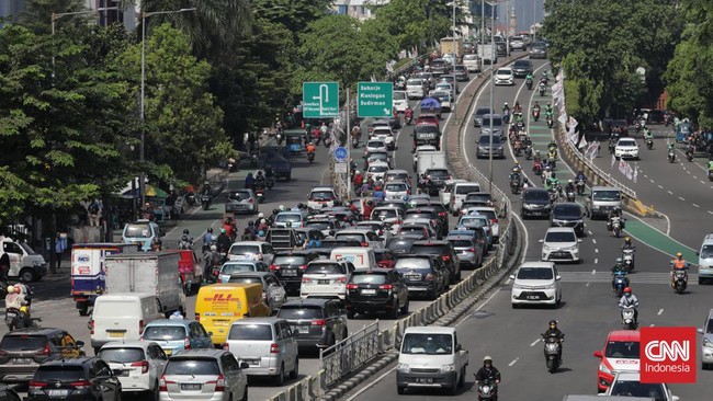 Airlangga menyoroti data penjualan mobil di Indonesia telah meningkat signifikan usai dihantam pandemi Covid-19.