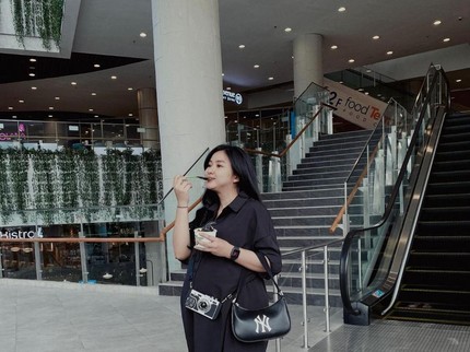 5 Potret Adinda Azani Pamer Baby Bump Kehamilan Pertama, Dipanggil Bumil Cantik