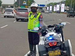 Aksi Heroik Polisi Soetta Kawal Ambulans Bawa Pasien Terjebak Macet di Tol