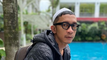 img-title Penampilan Baru Lebih Maskulin, Aming: Emang Saya Sudah Tebang Otong?