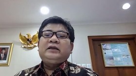 Menteri ESDM Lantik Dirjen Listrik Baru Gantikan Rida Mulyana