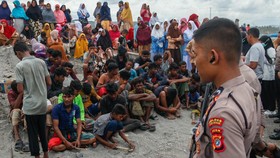 img-title Warga Myanmar yang Jadi Penyelundup Rohingya Ditangkap di Aceh
