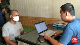 img-title Pria Ngaku Polisi di Jambi Ajak Video Call Sex Mahasiswi