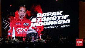 Pakar Soal Jokowi Dapat Gelar Bapak Otomotif: 'Latah' Ya