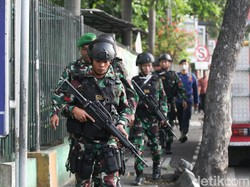 Pasar Wonokromo Dijaga Ketat Jelang Kedatangan Jokowi