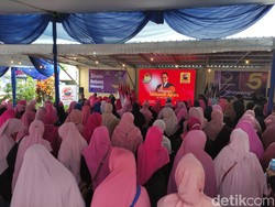 Ratusan Srikandi Malang Raya Deklarasi Anies Baswedan Capres 2024