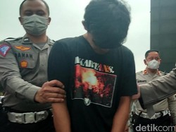 Sambil Nangis, Tersangka Minta Maaf Tabrak dan Buang Korban di Depok