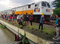 Anak Tercebur di Kali Jagir Surabaya, Sempat Nyangkut di Bawah Jembatan Rel
