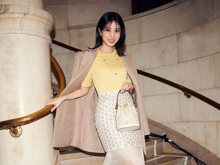 Park Eun Bin sebagai brand ambassador Tory Burch
